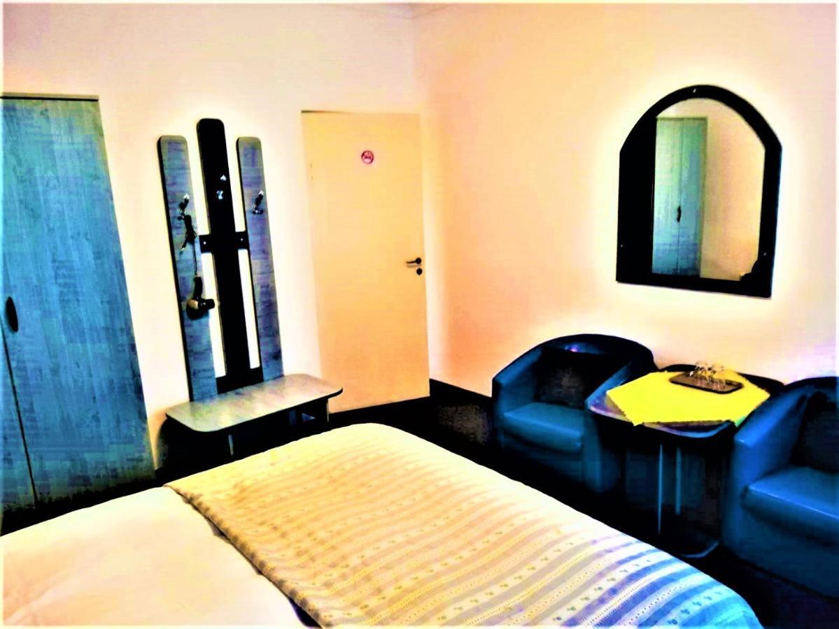 Hotel Dolce Far Niente Braşov Exteriör bild