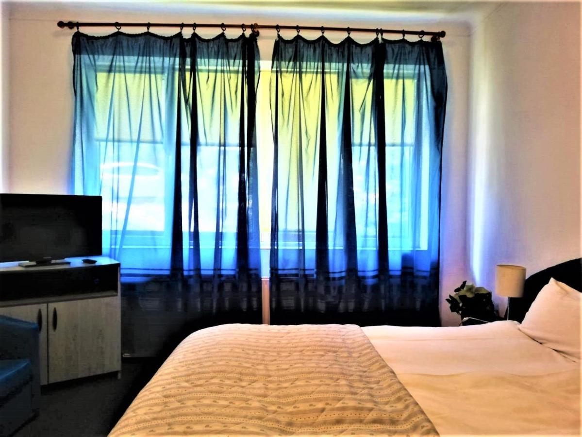 Hotel Dolce Far Niente Braşov Exteriör bild
