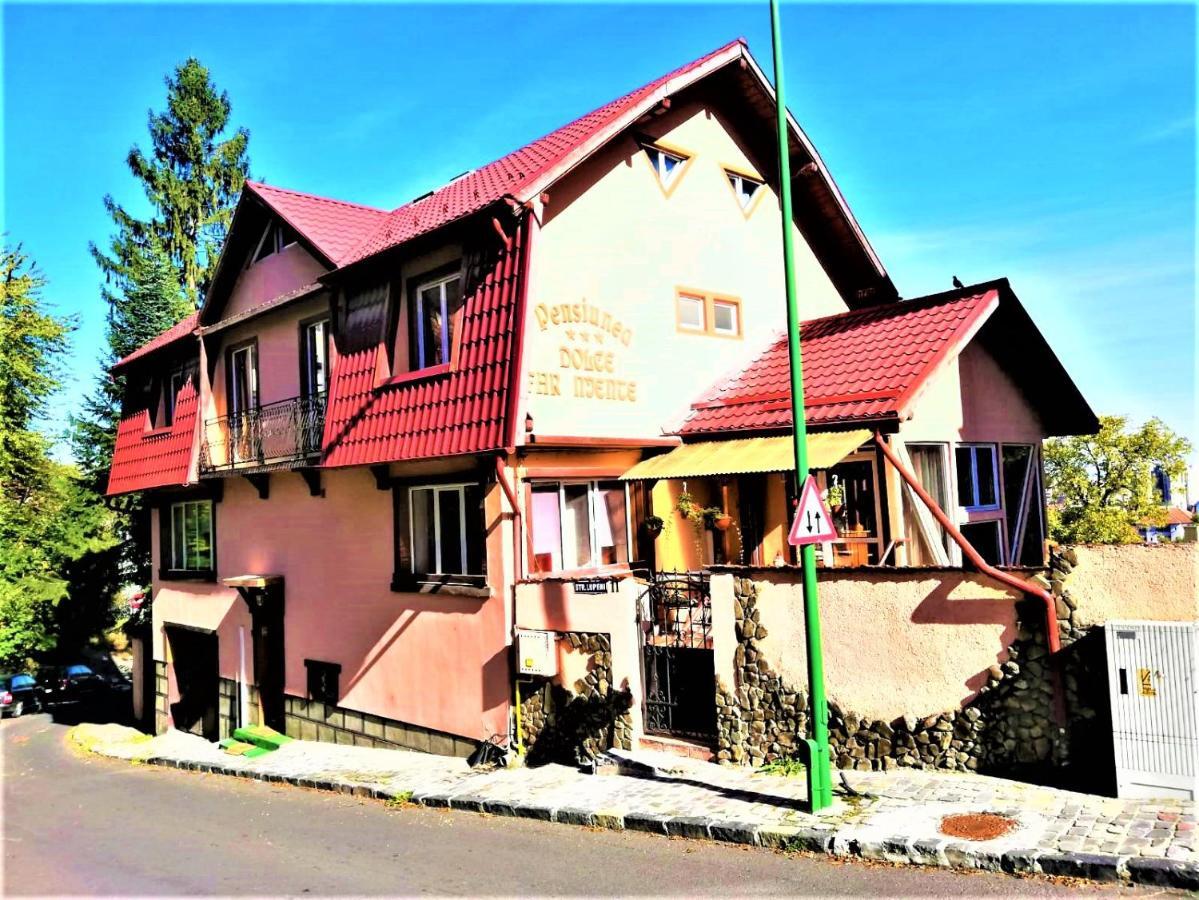 Hotel Dolce Far Niente Braşov Exteriör bild