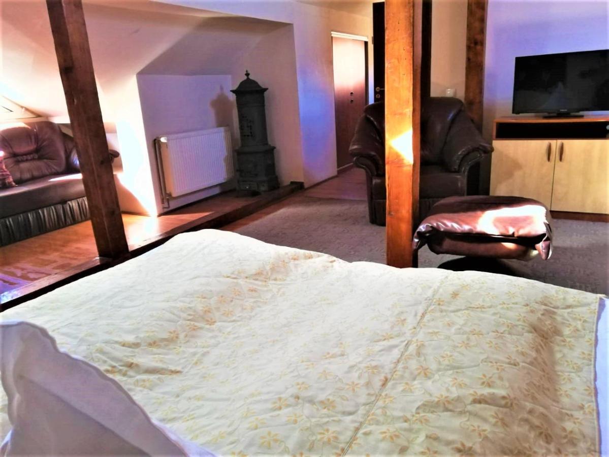 Hotel Dolce Far Niente Braşov Exteriör bild